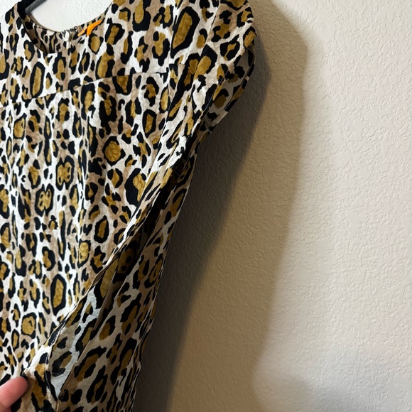 Tory Burch Women’s Leopard Print Silk Blouse Top - Picture 7 of 13